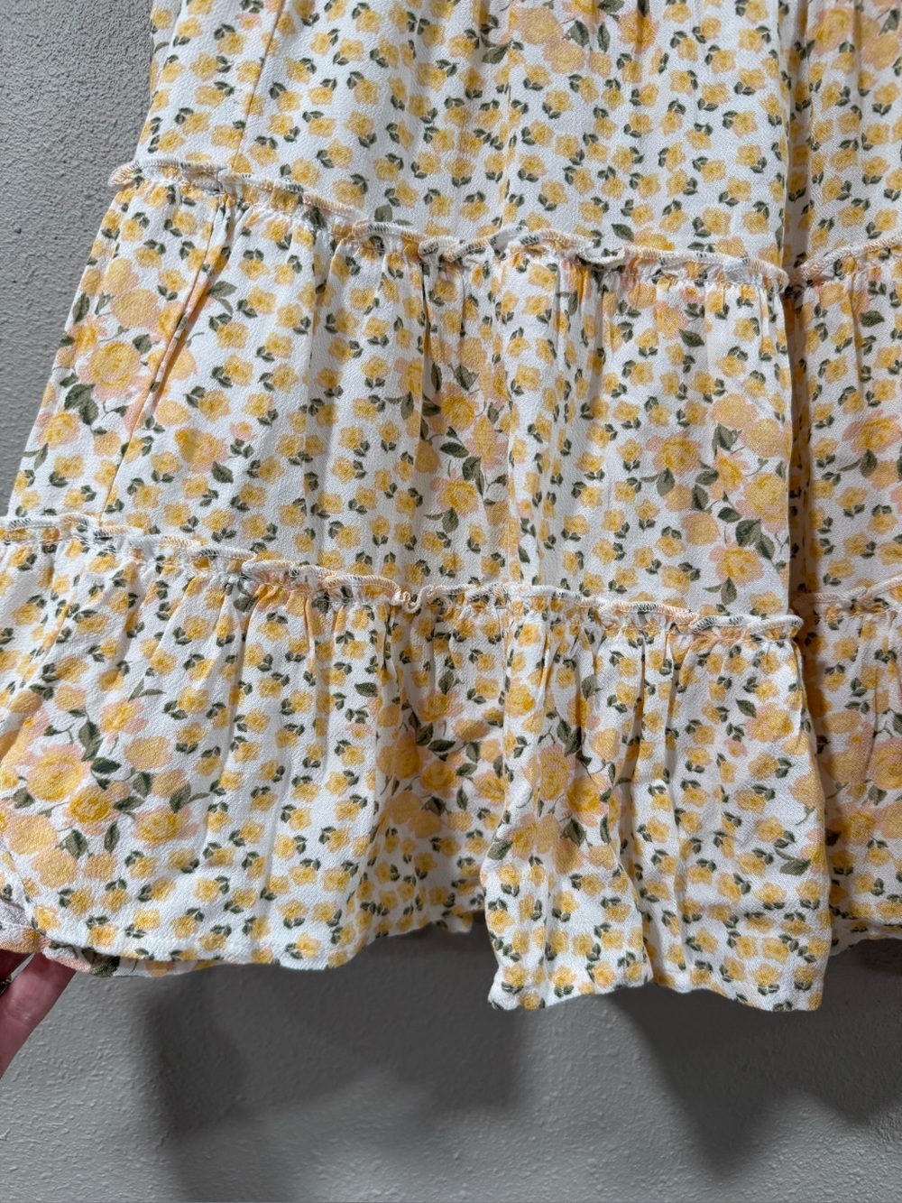 NWT AE Floral Smocked Tiered Mini Skirt - Picture 5 of 8